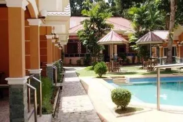 Hotel Cambriza Suites
