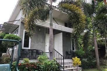 בית מלון כפרי The Creek Resort At Khaoyai