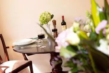 Hotelli The Poplars Moulton