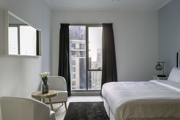 Апартаменты One Perfect Stay  Aurora Tower