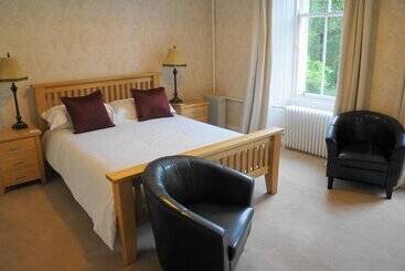 Pensiune Ardgye House