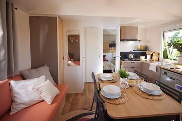 ホテル Taiga Almeria Playa