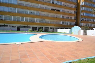 דירות לתיירים Holyday Center A02