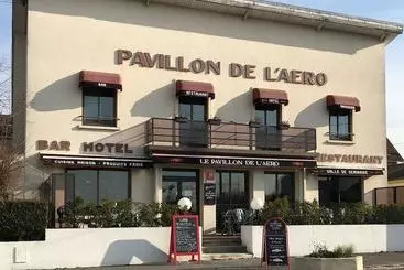 هتل Hôtel Le Pavillon De L Aéro