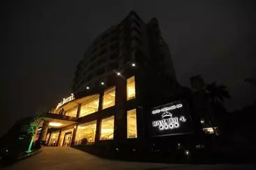 هتل Lao Cai Royal