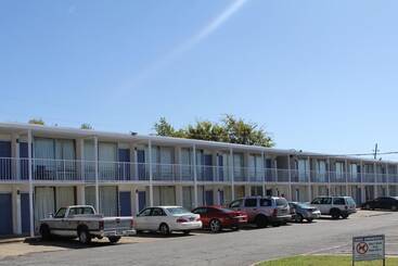 Hotel Lonestar Inn And Suites