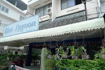 Pensió Blue Lagoon Guest House And Bar