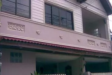 پانسیون Chomhaad Guesthouse