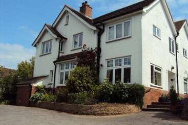Hotel Coombe Bank Guest House