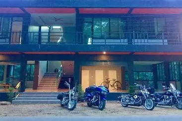 هتل Lace House Homestay