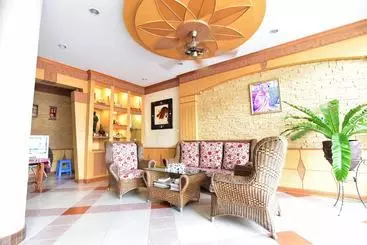 هتل Sansabai House