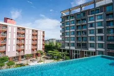 Onpa Hotel & Residence Bangsaen