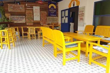 Ban Himwat Hostel
