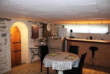 تختخواب و صبحانه Chambres D Hôte Dijon Clair De Lune