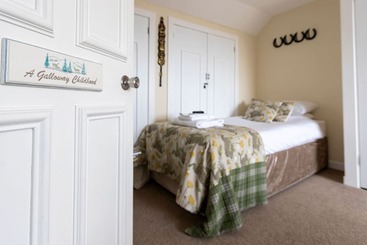 تختخواب و صبحانه Craigmount