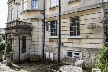 민박 Grosvenor Villa