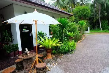ペンション Leeya Resort