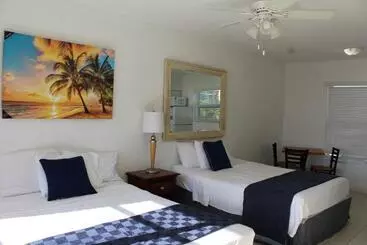 آپارتمان Golden Sand Oceanfront