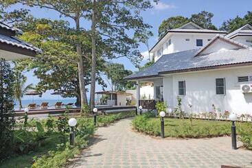 호텔 Horizon Beach Resort Koh Jum