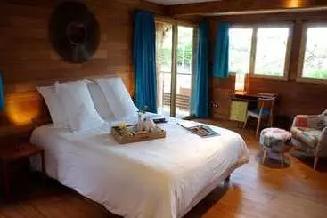ペンション Yamina Lodge