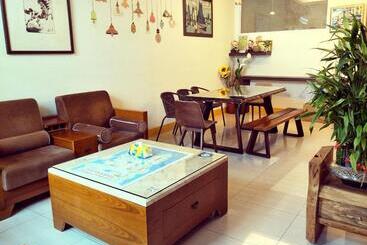 تختخواب و صبحانه Ju Meet Up With Ocean