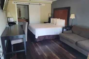 Hotelli Deerfield Inn & Suites