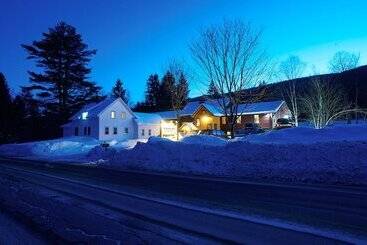 Herberg Mad River Barn
