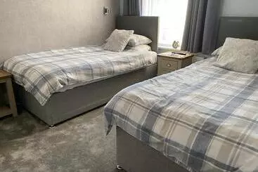 Majatalo Inglewood Guest House