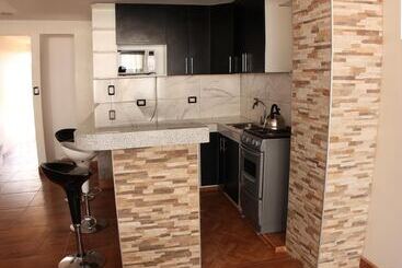 هتل آپارتمان Apart Las Margaritas