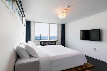 Pensjonat Seongsan Flow