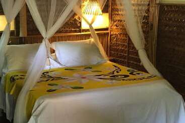 هتل Pension Tupuna