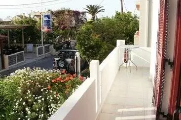 ツーリストアパートメント Agii Apostoli Studios