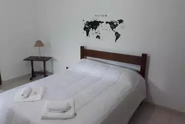 Itaúna Hostel