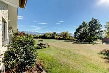 Motel Wanaka Top 10 Holiday Park