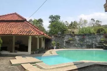 Bed and Breakfast Pantai Mutiara