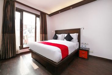 Hotel Collection O 30072 Greater Kailash