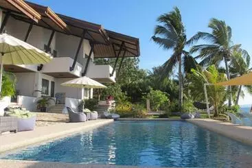 Hotel Emoha Dive Resort