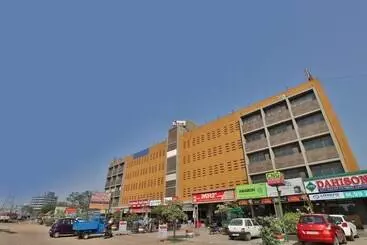 Hotel Tirupati   Ahmedabad