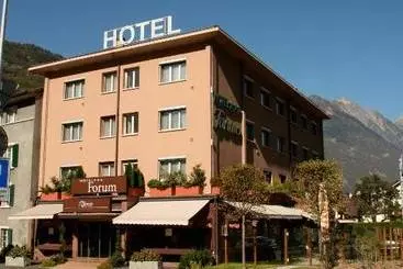 酒店 Forum