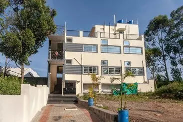 ホテル Deepam Resort By Oyo Rooms