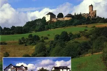 Pensão Gast Und Gästehaus Simon