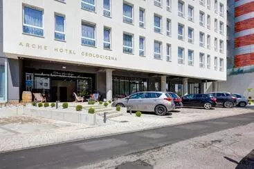 هتل Arche Geologiczna