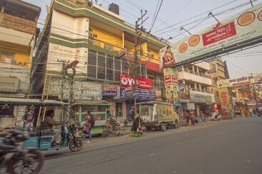 Hotel Landmark By Oyo Rooms