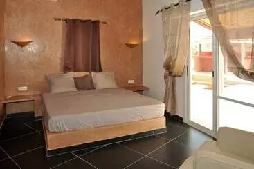 Hotel Le Totem