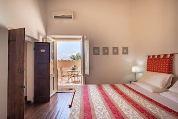 교외 호텔 Agriturismo Le Cerque