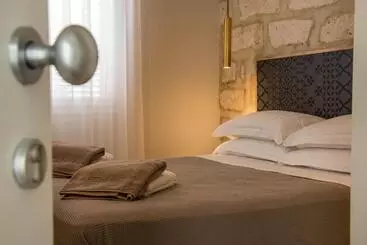 مسافرخانه Balata Bianca