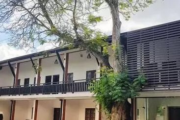 Otel Livinya Holiday Resort
