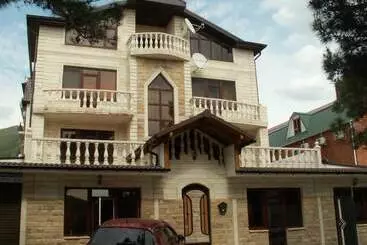 Majatalo Guest House Casa Blanca