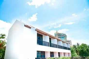 Hotell Sea Memories White Sand Beach