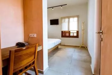 Hotel Anais Suites